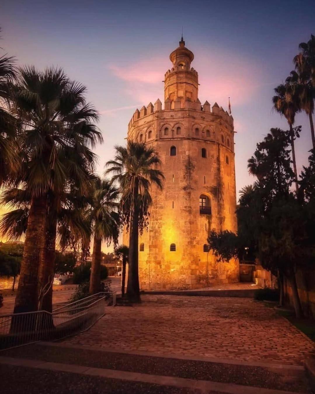 Apartment In The Center Of Seville Ngoại thất bức ảnh
