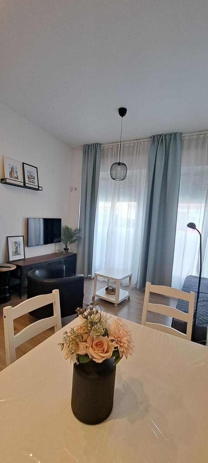 Apartment In The Center Of Seville Ngoại thất bức ảnh
